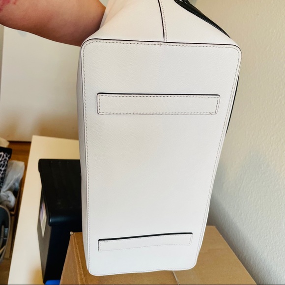 ❌ SOLD ❌ EUC Kate Spade Jules Swan Satchel Tote - Picture 11 of 16